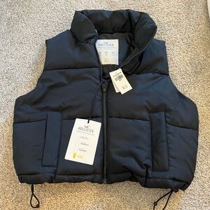 Hollister Midnight Black Quilted Vest